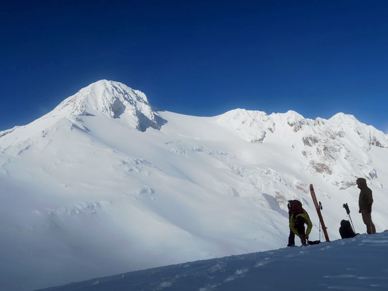 Ascensión al Volcán Yates - Imagen 3